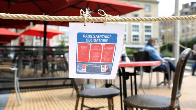 Vaste escroquerie de faux pass sanitaires en Haute-Garonne: dix personnes en garde à vue