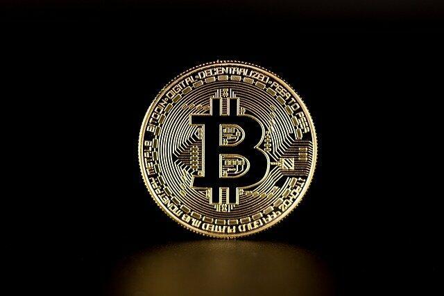 Achat de BTC : Le milliardaire Peter Thiel déclare avoir « sous-investi » dans le Bitcoin.