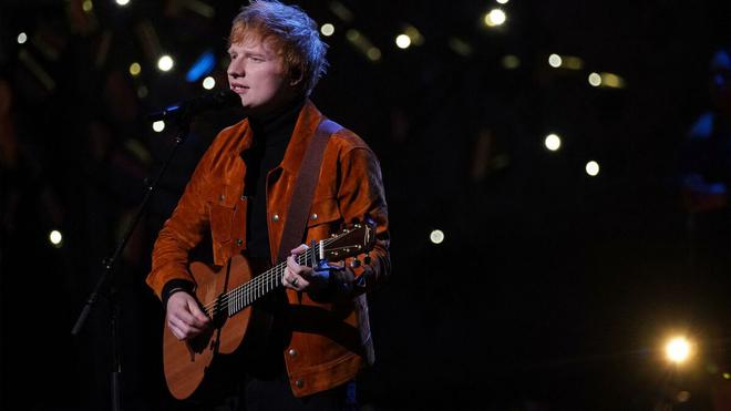 Ed Sheeran testé positif au Covid-19 après son passage dans «The Voice All Stars»