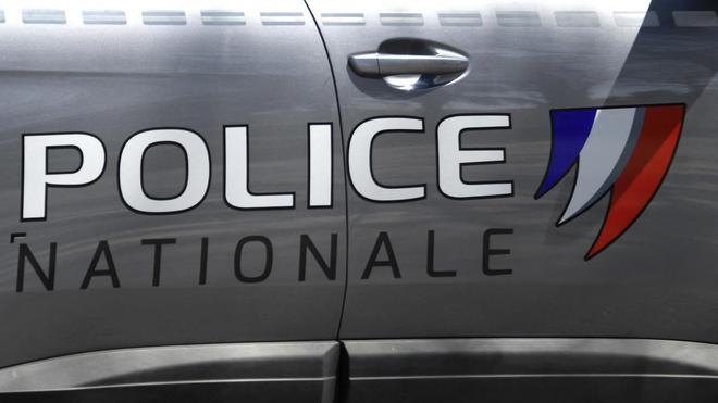 Essonne : payés par des dealers, deux hommes brûlaient des voitures pour faire diversion