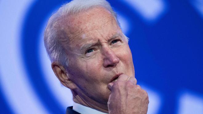 Joe Biden moqué parce qu’il s’endort pendant la COP 26