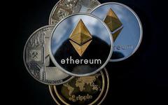 Investir sur les crypto-monnaies: Bitcoin, Dogecoin en baisse, Ethereum en hausse mardi matin