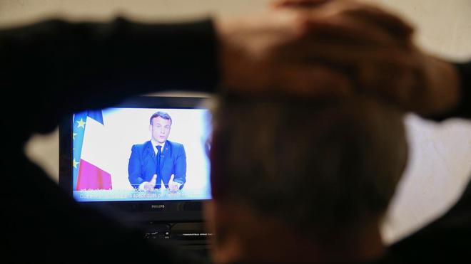 Covid-19 : reprise épidémique, 3e dose, pass sanitaire... Emmanuel Macron s'adressera aux Français mardi à 20h