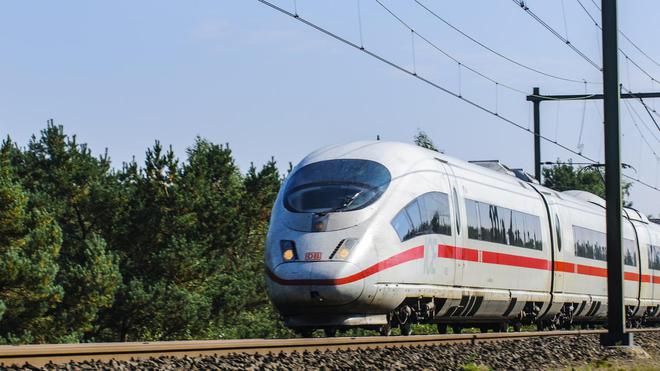 Allemagne : une attaque au couteau dans un train fait plusieurs blessés, l'auteur présumé interpellé
