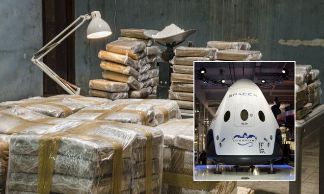 La police saisit 500 kilos de cocaïne martienne dans la capsule de Thomas Pesquet