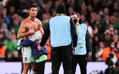 Irlande - Portugal : pas d'amende pour la petite fille qui est allée voir Cristiano Ronaldo sur le terrain !