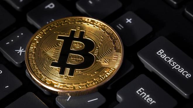 Bitcoin (BTC), Ethereum (ETH) le 10 novembre 2021 – Le bitcoin et l’ether font face à une correction