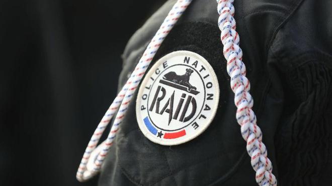Un militant d’ultradroite mis en examen pour provocation à un acte de terrorisme