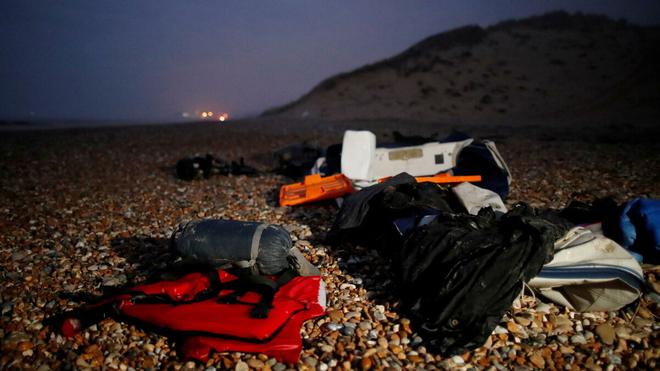 Migrants morts dans la Manche : chronique d’un naufrage redouté