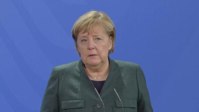 Covid-19: Angela Merkel appelle à des "restrictions supplémentaires" en Allemagne