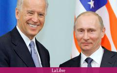 Conflit en Ukraine: Moscou espère un "contact" entre Poutine et Biden "dans les prochains jours"