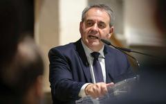 Présidentielle 2022 : Xavier Bertrand appelle à voter pour Valérie Pécresse au second tour de l'investiture LR
