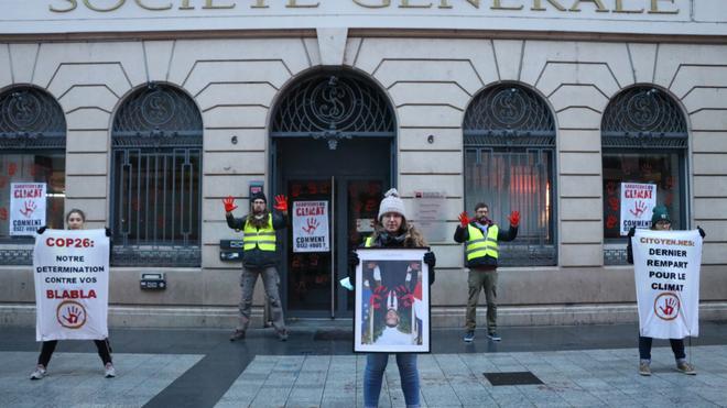 Lyon : Alternatiba s’en prend à la Société Générale