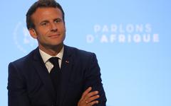 Sans preuve, Macron accuse la Russie et la Turquie de financer une campagne antifrançaise en Afrique