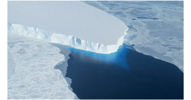 Antarctique : le glacier Thwaites inquiète les scientifiques