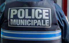 Marseille : Un policier municipal a eu le visage lacéré à trois reprises, hier, sur la Canebière par un individu qui menaçait les passants avec un couteau