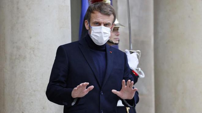 Covid-19: Emmanuel Macron conseille «un test préventif» avant les fêtes