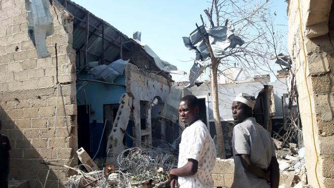 Attentat dans la ville nigériane de Maiduguri, le président Buhari indemne