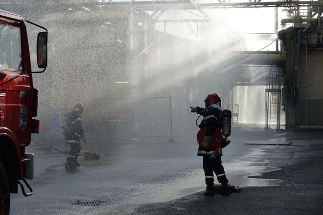 Les pompiers du Sdis de l’Isère ont maîtrisé une fuite d’acide chlorhydrique survenue dans l’entreprise Satma PPC à Goncelin