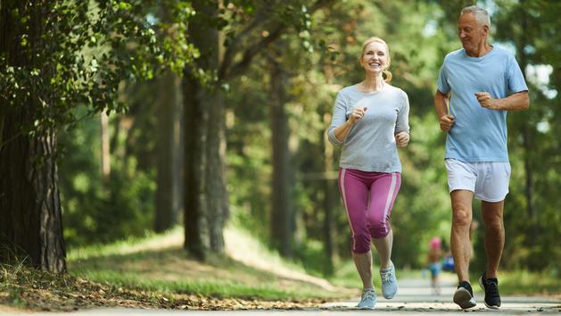 Covid-19: appel de sénateurs de droite et du centre à la reprise des sports de plein air