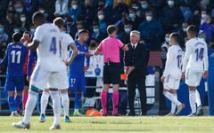 Benzema inclus, Ancelotti cartonne ses joueurs après la défaite surprise