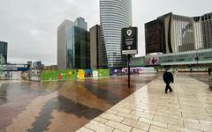 «On ne voit plus grand monde» : avec le retour du télétravail obligatoire, l’esplanade de La Défense sonne creux