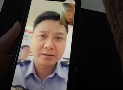 La police chinoise appelle une femme en Australie à cause de son compte Twitter