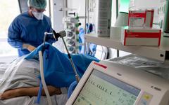 Covid-19: davantage de patients hospitalisés au CHU de Lille mais moins en réa