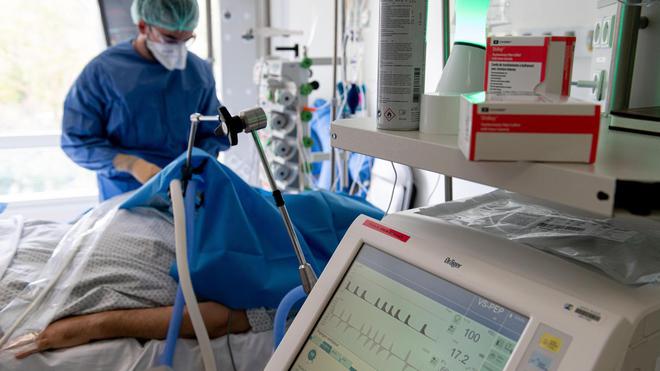 Covid-19: davantage de patients hospitalisés au CHU de Lille mais moins en réa