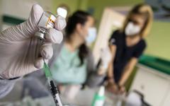 Allemagne: 77,9% des personnes infectées par Omicron étaient vaccinées, selon l'Institut Robert Koch