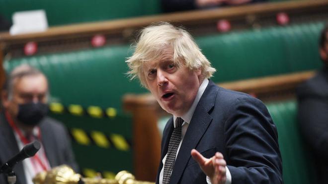 Boris Johnson admet avoir participé à une fête pendant le confinement de 2020, l'opposition demande sa démission