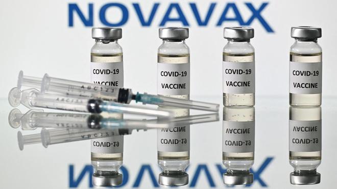 Covid-19 : le vaccin de Novavax, sans ARN messager, autorisé en France