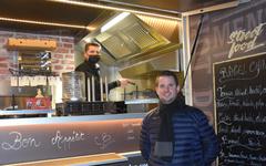 Dans le Saint-Quentinois, un foodtruck propose des bagels et hot-dogs locaux