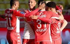 Ligue 1 : Monaco lamine Clermont, Montpellier tombe à Strasbourg
