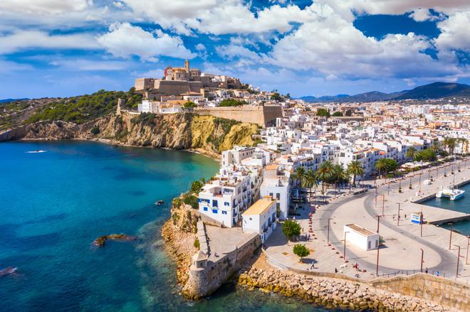 Télétravail : et si vous aussi vous alliez à Ibiza ?