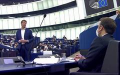 Yannick Jadot sévèrement tancé après son discours à Strasbourg visant Emmanuel Macron