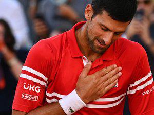 Covid-19 : Novak Djokovic est actionnaire majoritaire d'une biotech développant un traitement contre la maladie