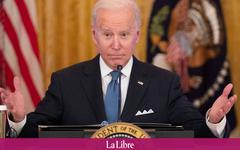 "Espèce de connard": pensant son micro coupé, Joe Biden insulte un journaliste de Fox News