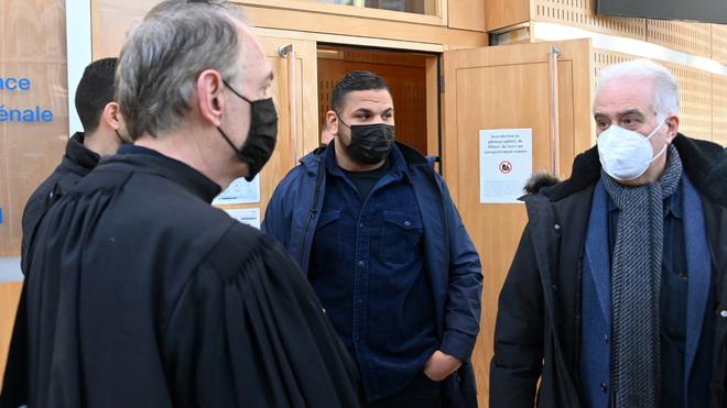 Titulaire quasi indiscutable avec l'équipe de France de rugby, Mohamed Haouas, condamné à 18 mois de prison avec sursis pour son implication dans des cambriolages