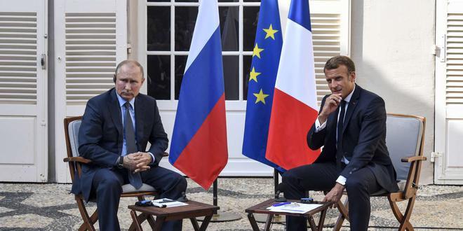 Crise ukrainienne : Emmanuel Macron rencontrera Vladimir Poutine lundi à Moscou