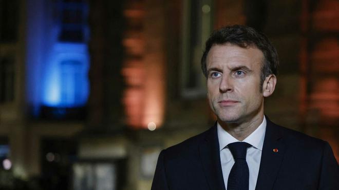 Sondage présidentielle : «Une majorité des Français estiment que, maintenant, Macron devrait annoncer sa candidature»