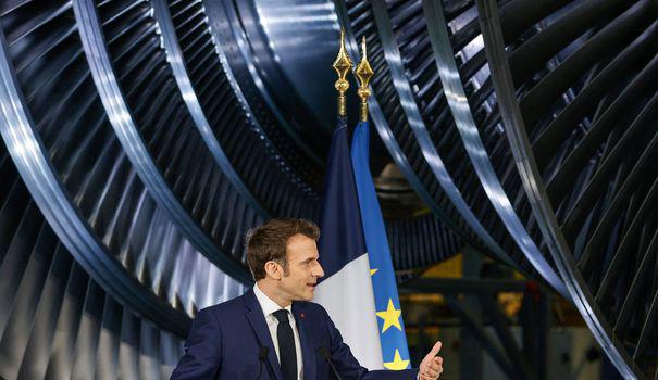 A Belfort, Emmanuel Macron fait tapis sur le nucléaire