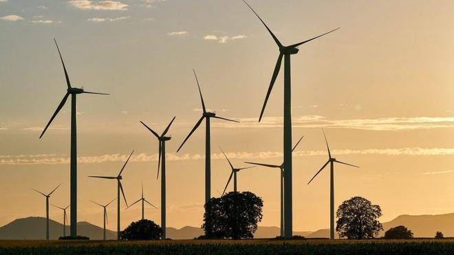 Éolien : les problèmes d’autorisation risquent de faire dérailler les objectifs de l’UE
