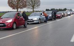 Éoliennes à Burey : une opération de ralentissement de la circulation menée par les opposants