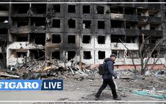Guerre en Ukraine: cet habitant filme les rues dévastées de Marioupol