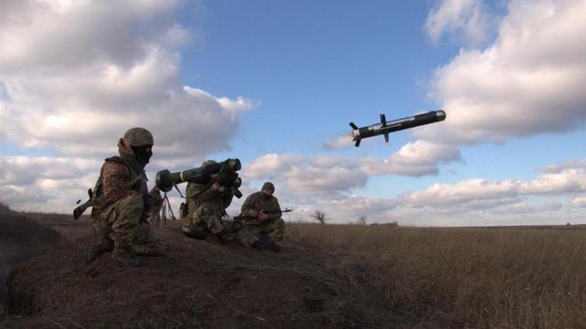 Guerre en Ukraine : le Javelin, l'arme antichar redoutée par la Russie