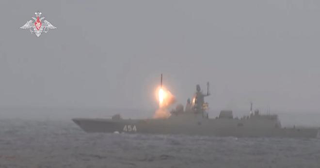 DIRECT - Guerre en Ukraine : la Russie affirme avoir de nouveau utilisé des missiles hypersoniques
