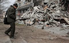 Guerre en Ukraine | Un couloir humanitaire sera ouvert à Marioupol vendredi, assure la Russie