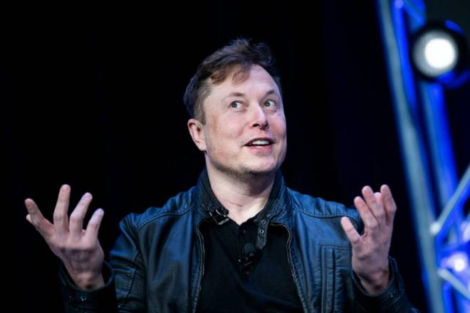 Elon Musk propose de racheter "100% de Twitter" et de sortir l'entreprise de la Bourse