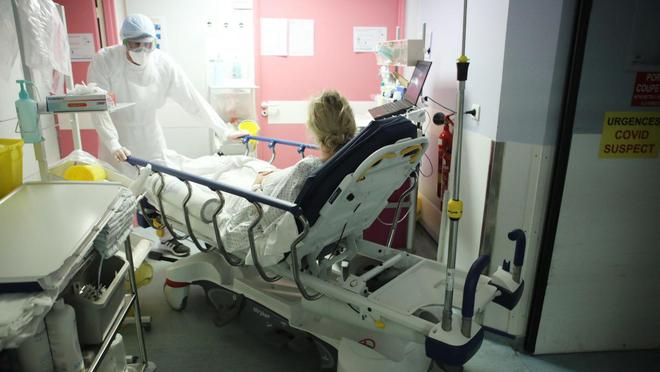 Dans les Hauts-de-France, l’hôpital au bord de la saturation: «Appelez le 15 avant de vous rendre aux Urgences»